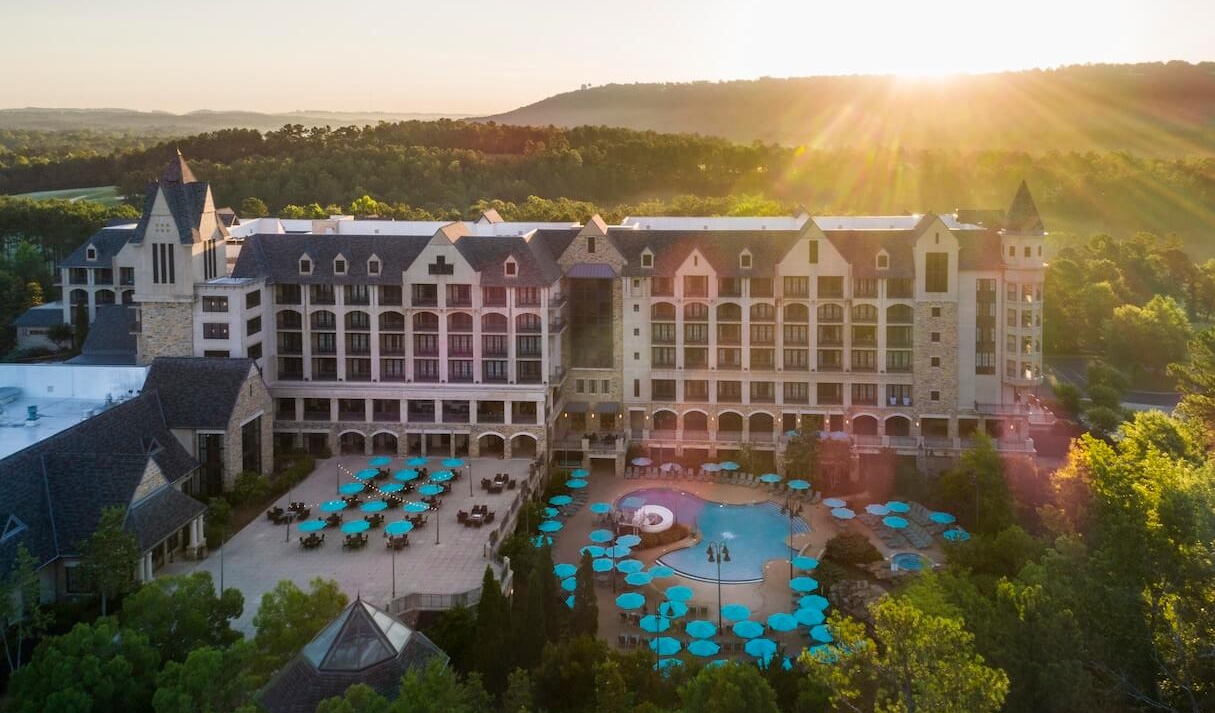 Ross Bridge resort and pool